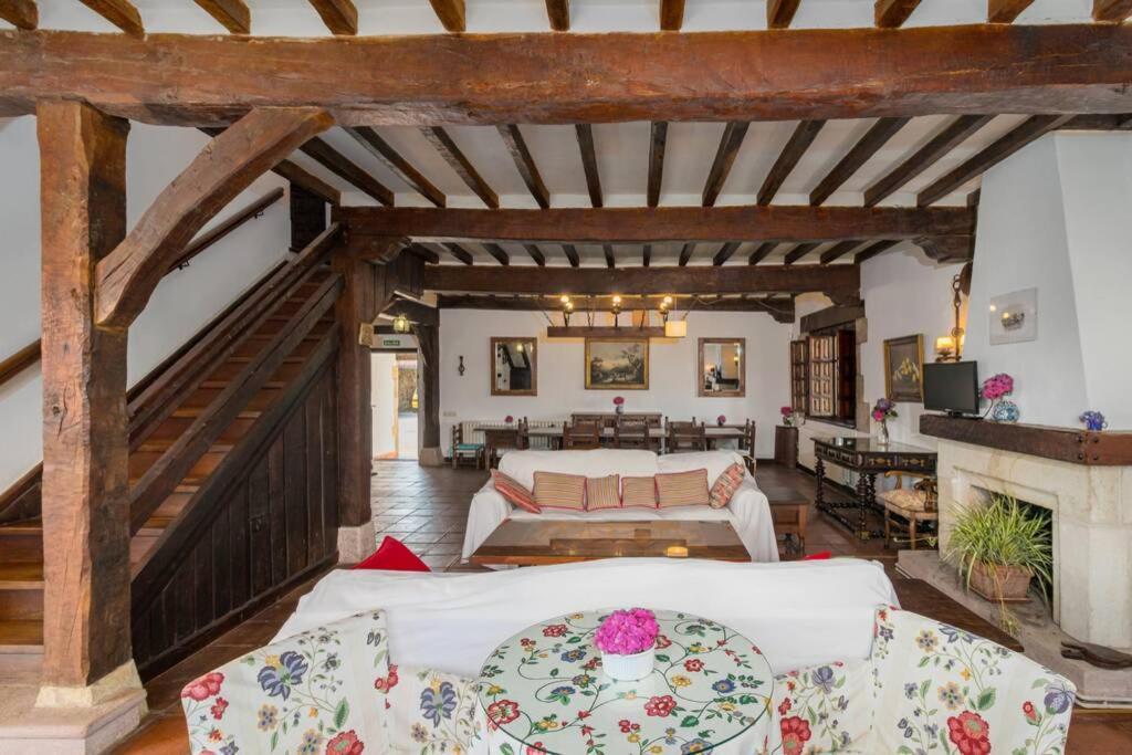 Cantabria Collection - Espectacular Casona Cerca De La Colegiata سانتيانا ذيل مار المظهر الخارجي الصورة